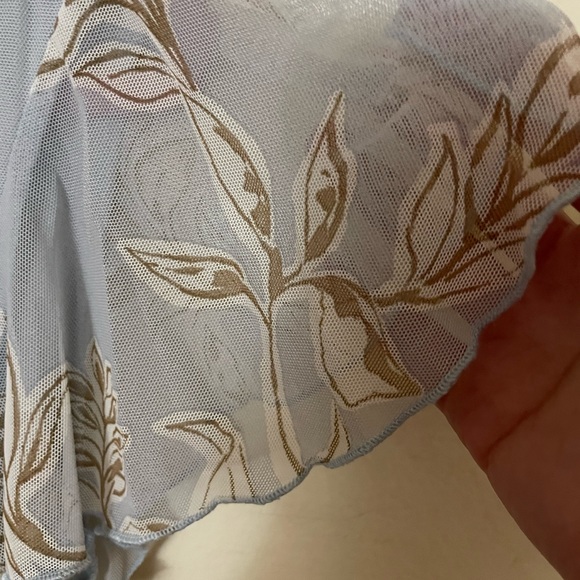 KATE and LILY WRAP MIDI SHORTSLEEVE DRESS. - Picture 5 of 10